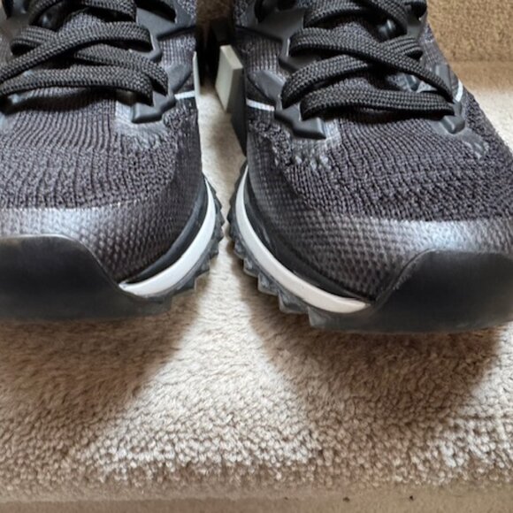 Dolce & Gabbana Sneakers - Picture 11 of 12